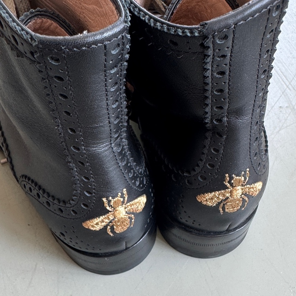 Authentic GUCCI Women's Queercore Leather Buckled Lace Up Booties in Black - 36 - Picture 6 of 10